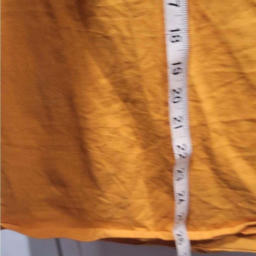 Mustard tshirt - Picture 5 of 9